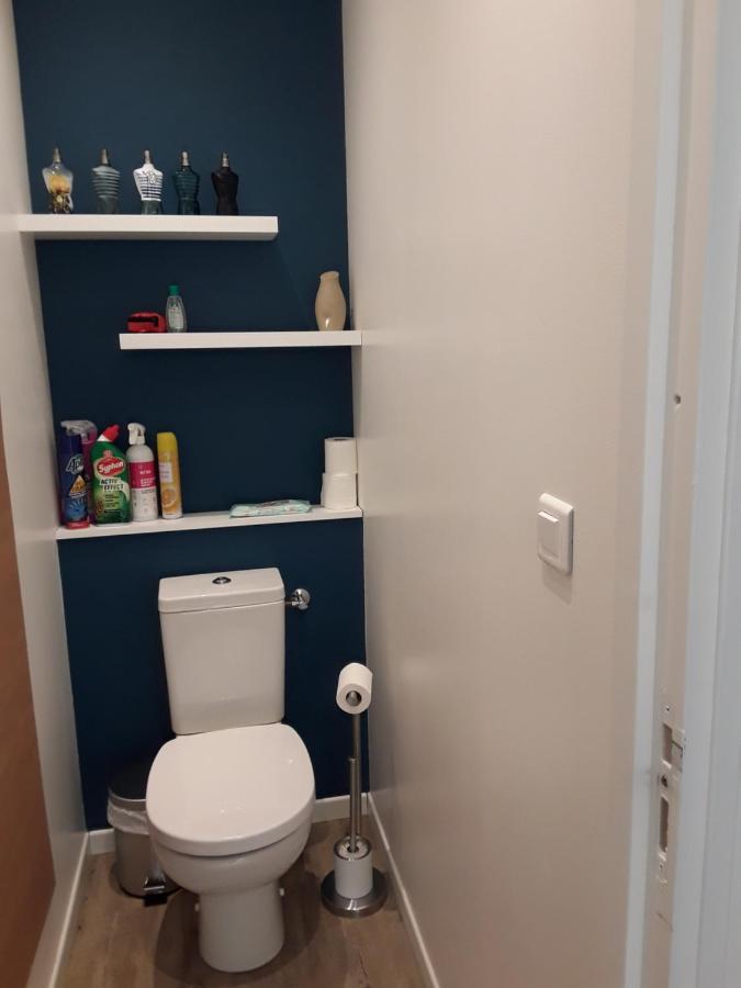 Yofanto Apartman Sénas Kültér fotó